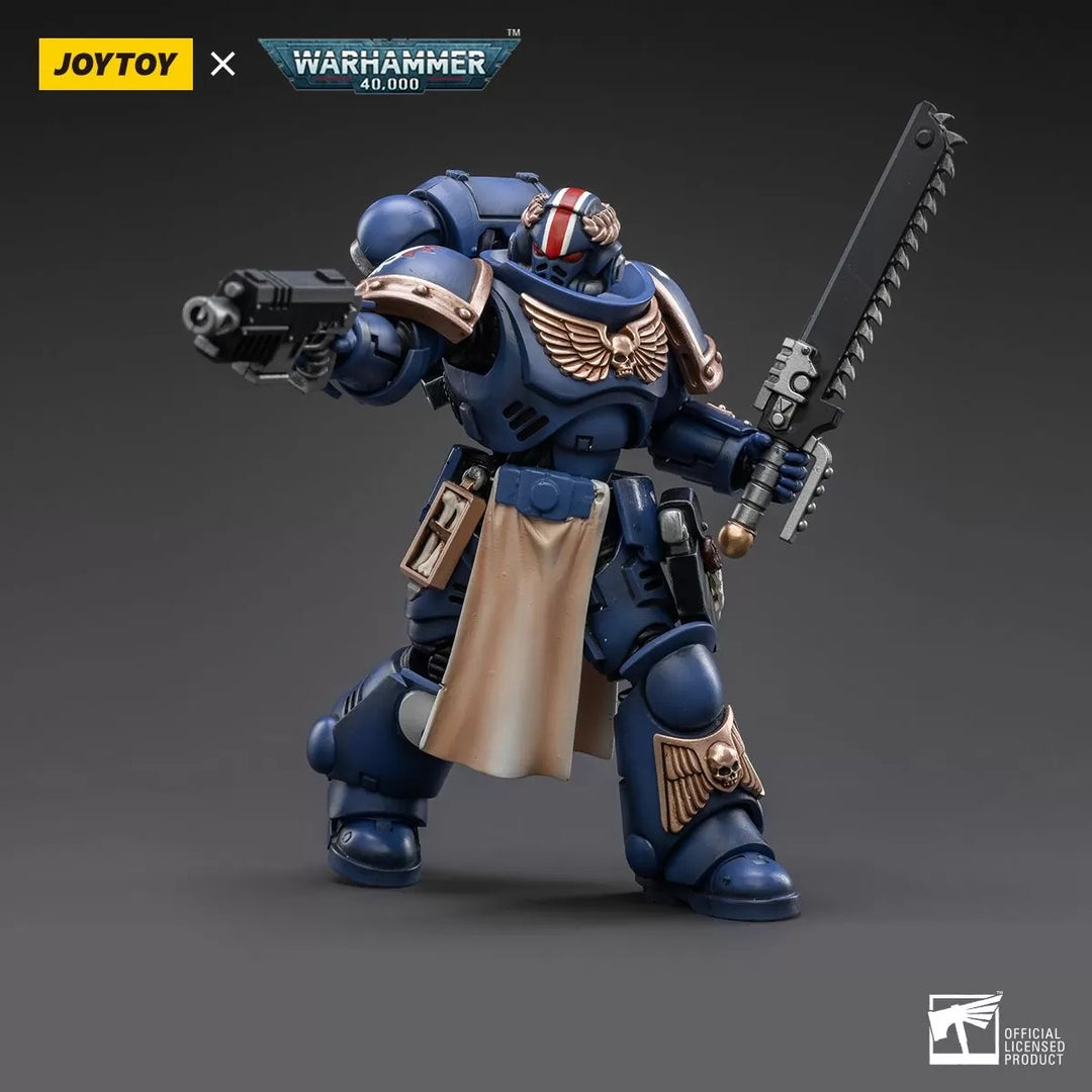 Space Marine Miniatures: 1/18 Scale Ultramarines Primaris Lieutenant Horatius